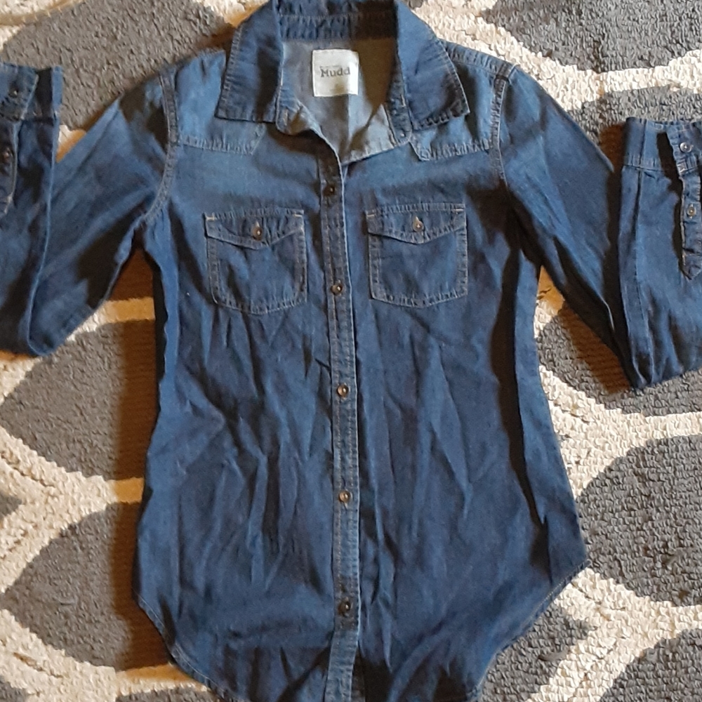 Long sleeve blue Jean shirt